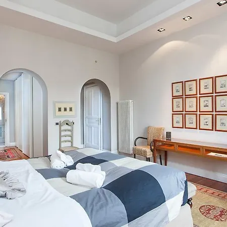 Lepanto Deluxe Penthouse