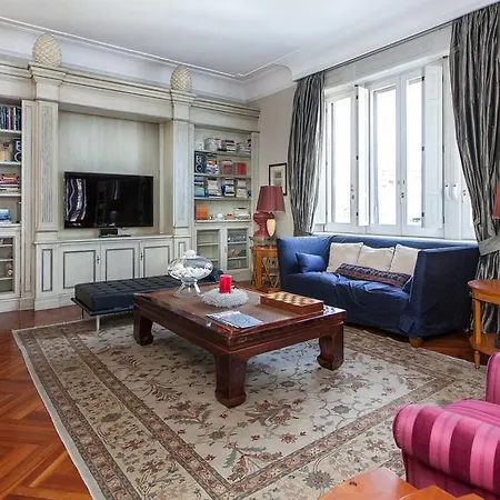 아파트 Lepanto Deluxe Penthouse